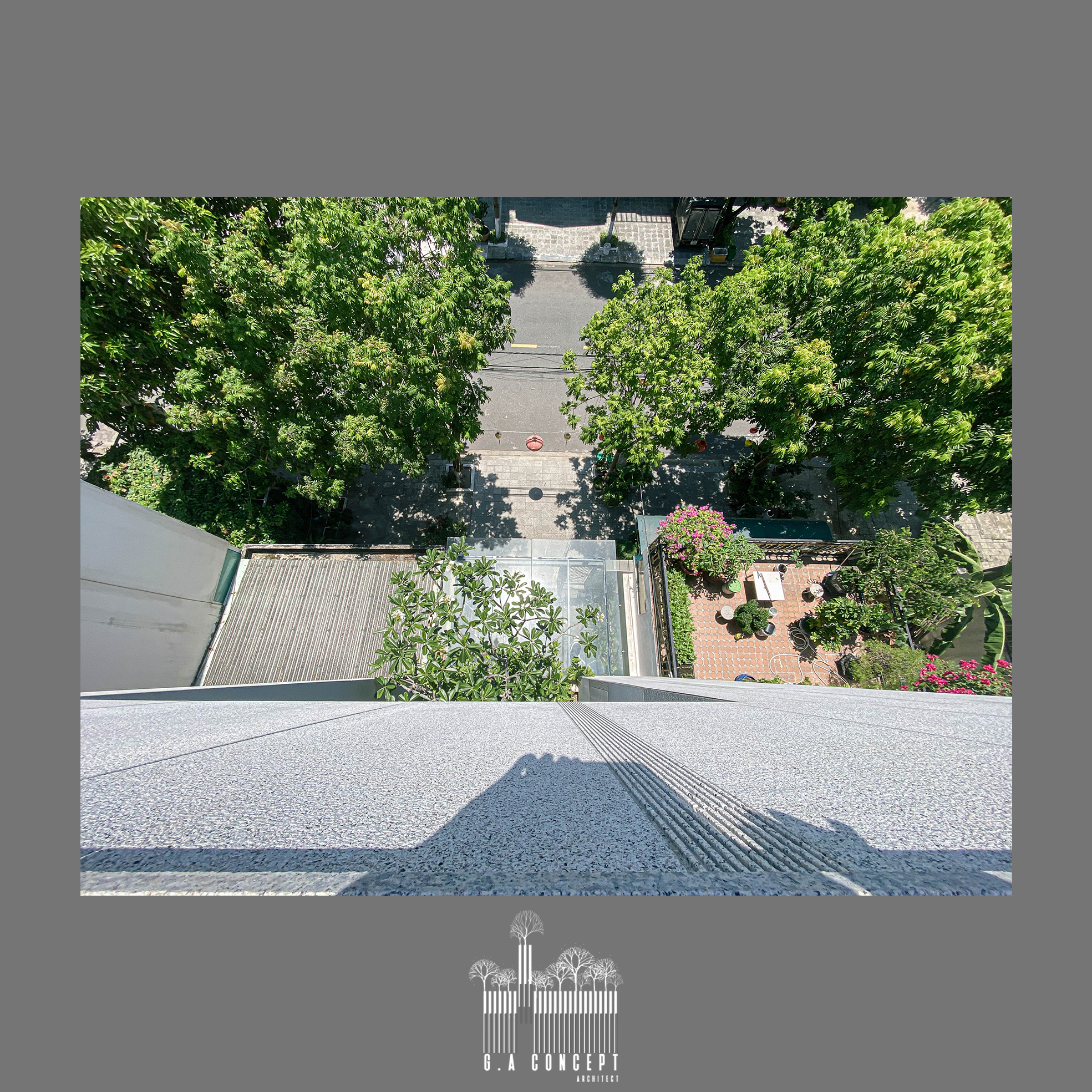 H DN' House thumbnail 7