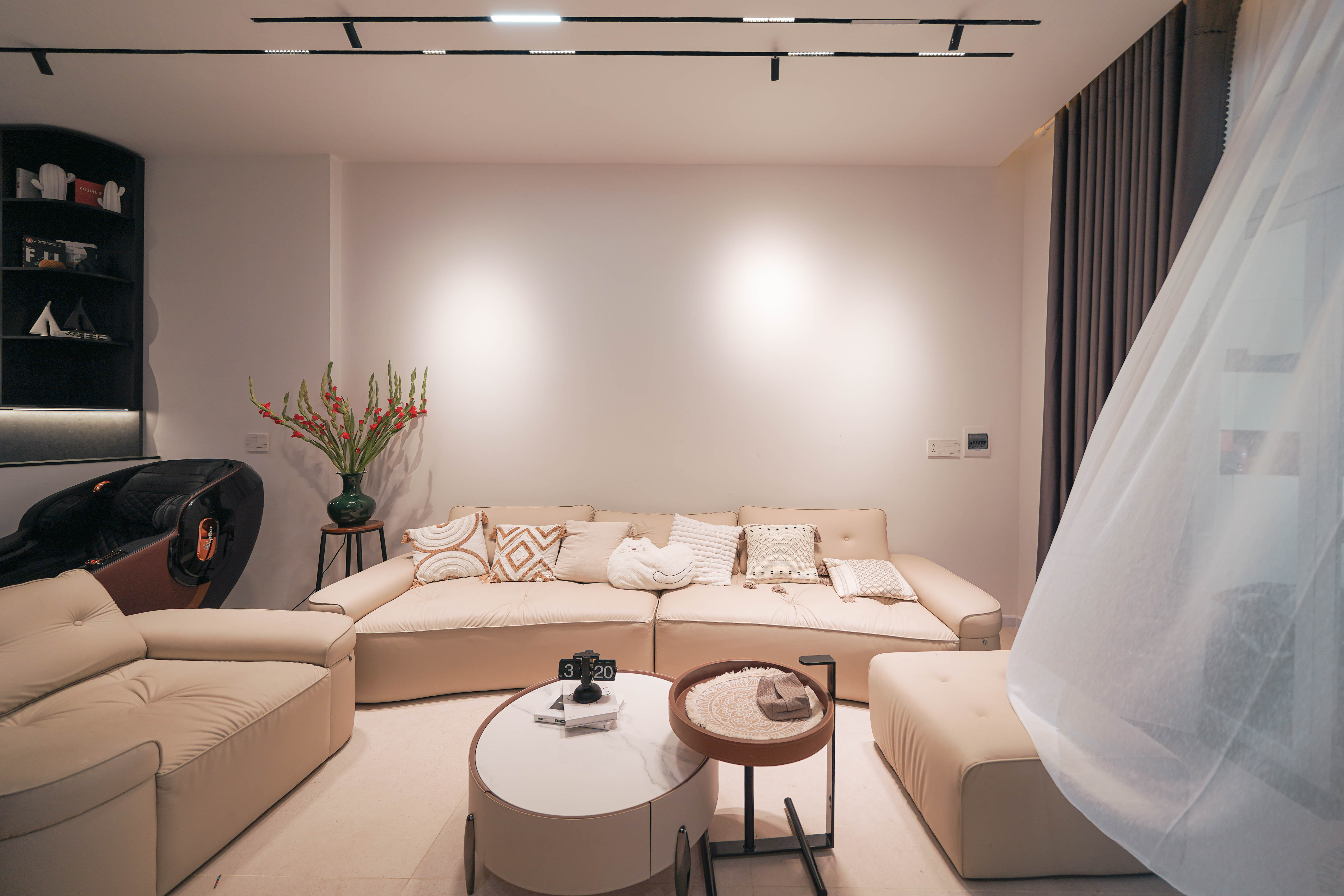 Renovation of T's House thumbnail 6
